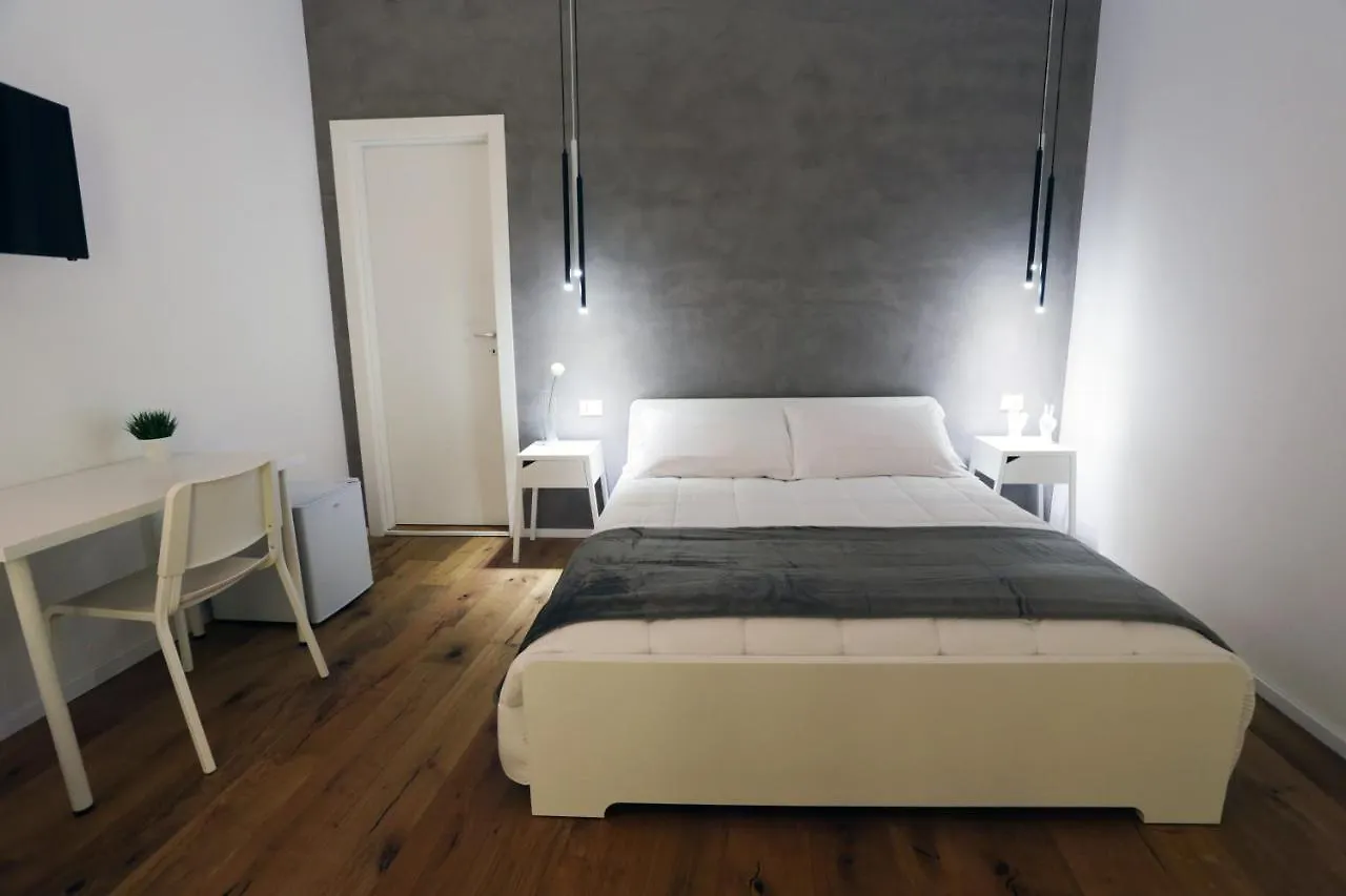 Reusuite Ragusa Guest house